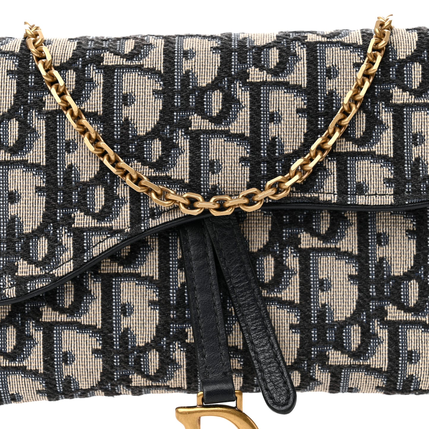 Oblique Saddle Chain Long Wallet Blue