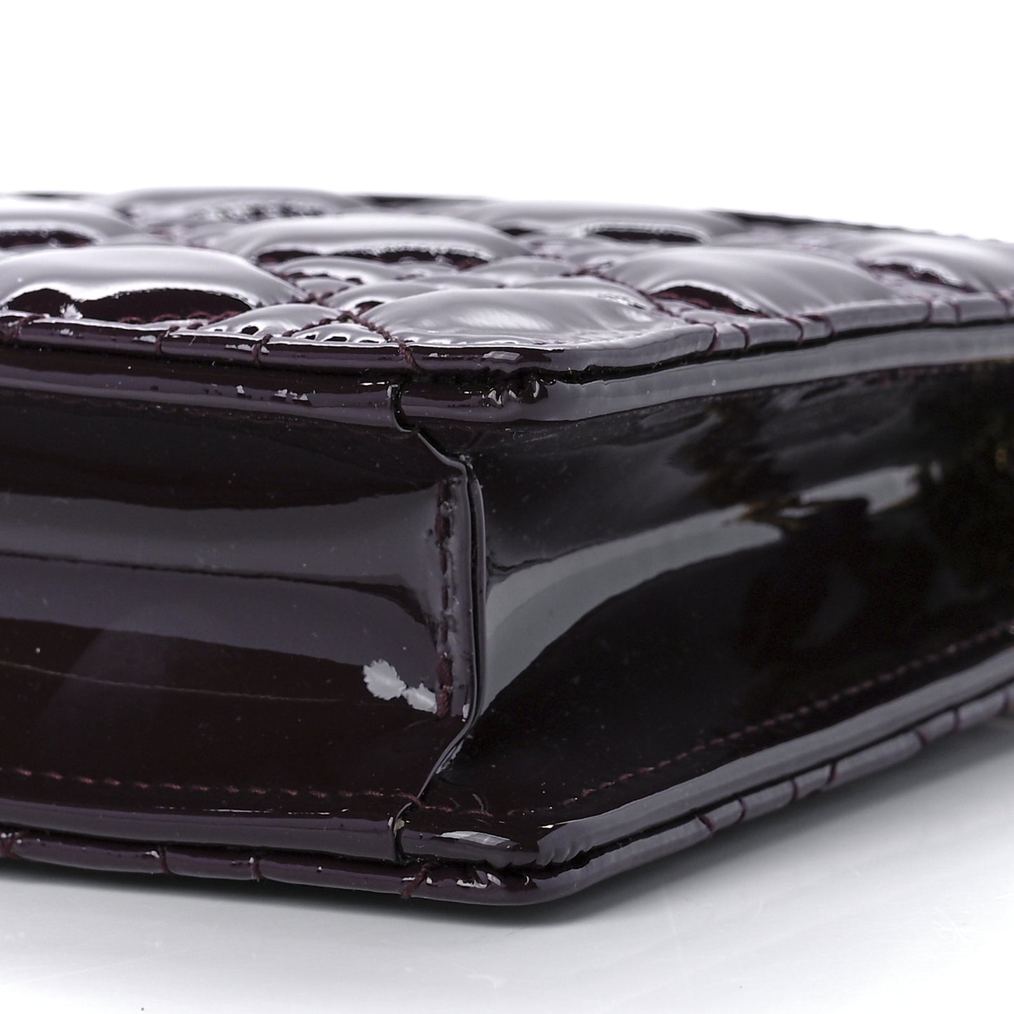 Patent Cannage Caro Zipped Pouch With Chain Amaranth