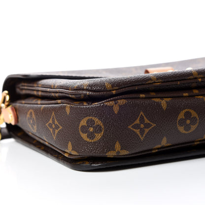 Louis Vuitton Monogram Pochette Metis 5 of 11