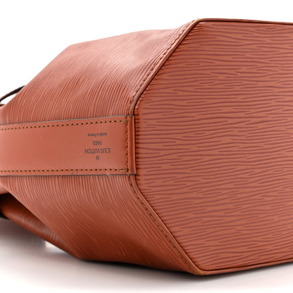 Louis Vuitton Epi Sac D'Epaule Kenyan Fawn 9 of 17