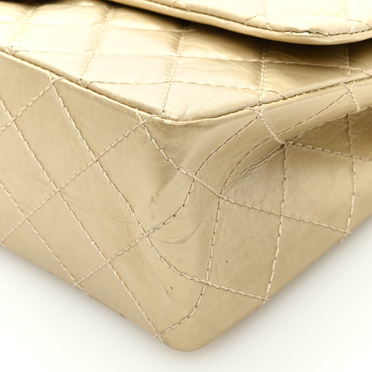Metallic Aged Calfskin Quilted 2.55 Reissue 226 Flap Pale Gold