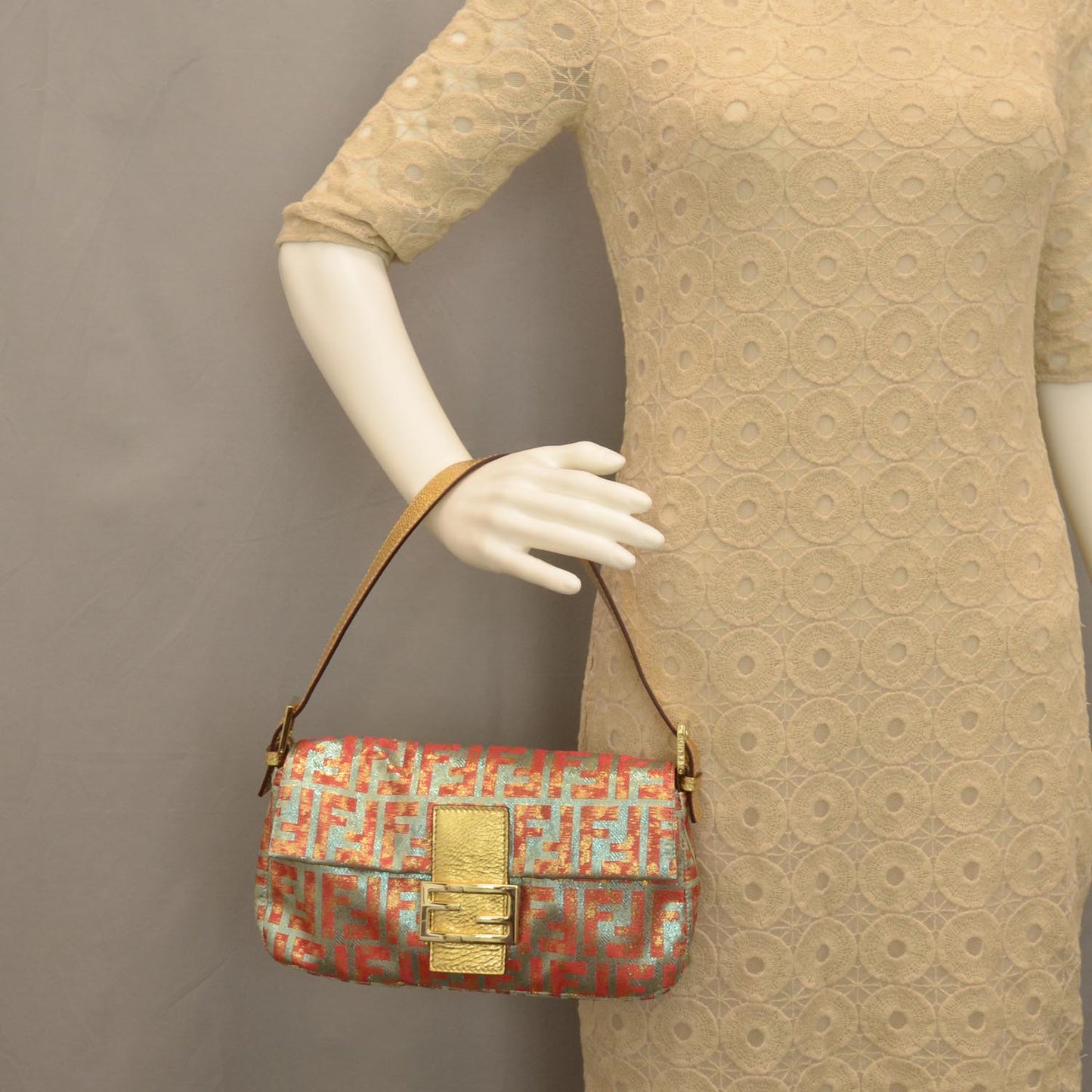 Metallic Lurex Zucca Baguette Gold