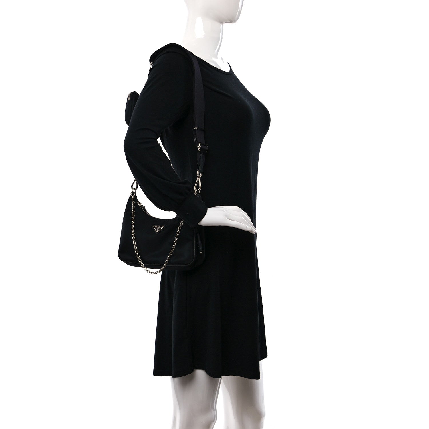 Prada Nylon Re-Edition 2005 Shoulder Bag Black 2 of 9