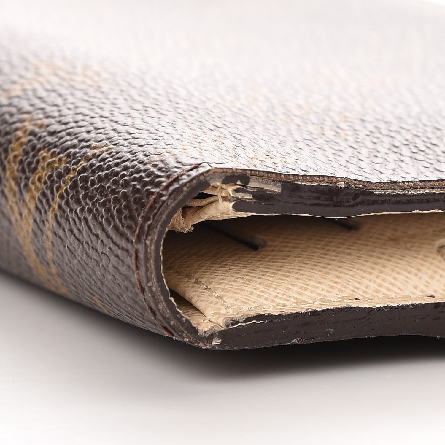 Louis Vuitton Monogram Insolite Wallet White 8 of 8