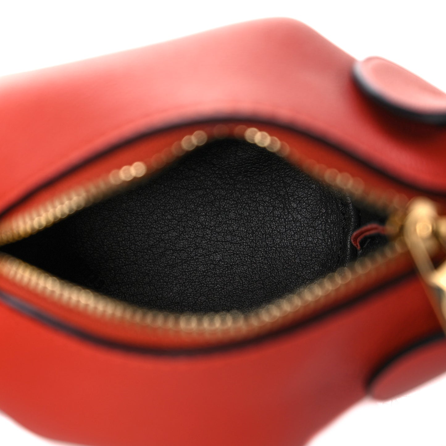 Calfskin Elephant Pouch Vermillion
