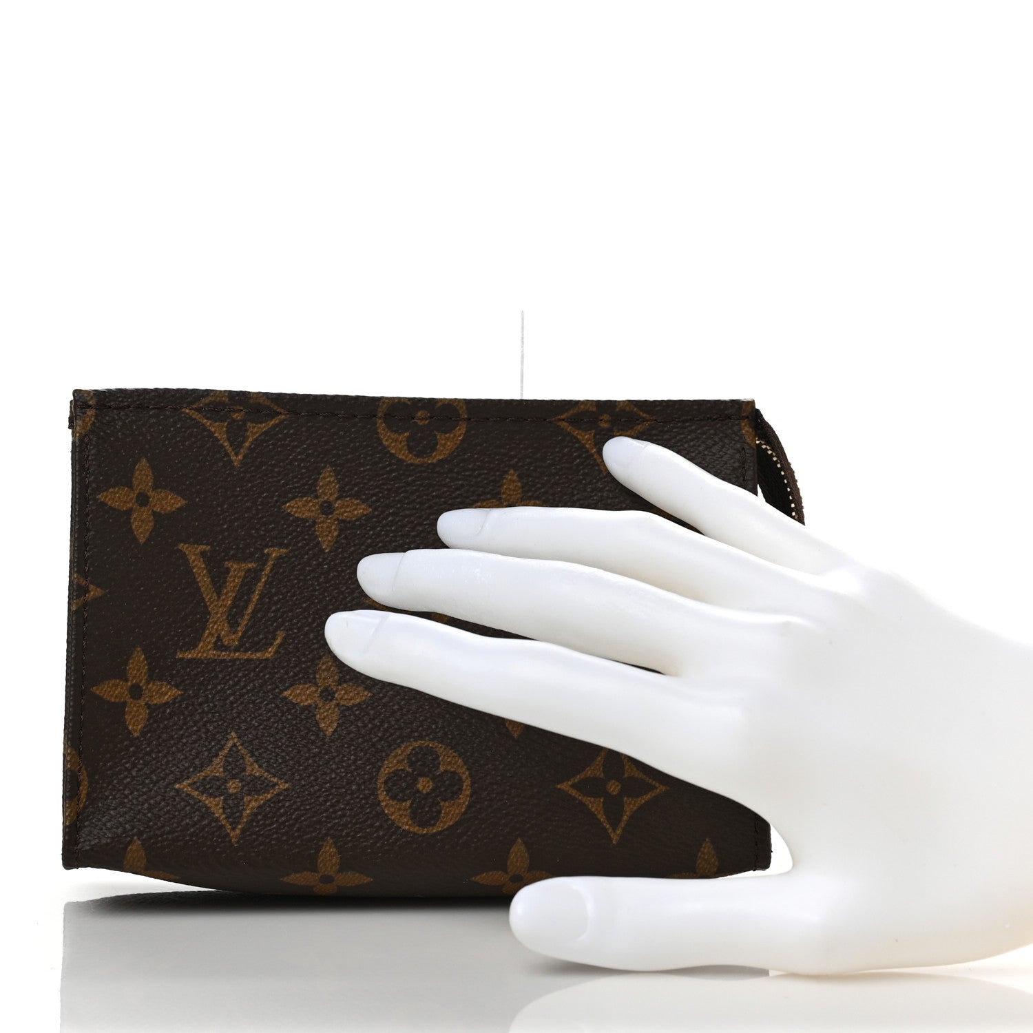 Louis Vuitton Monogram Toiletry Pouch 15 2 of 9
