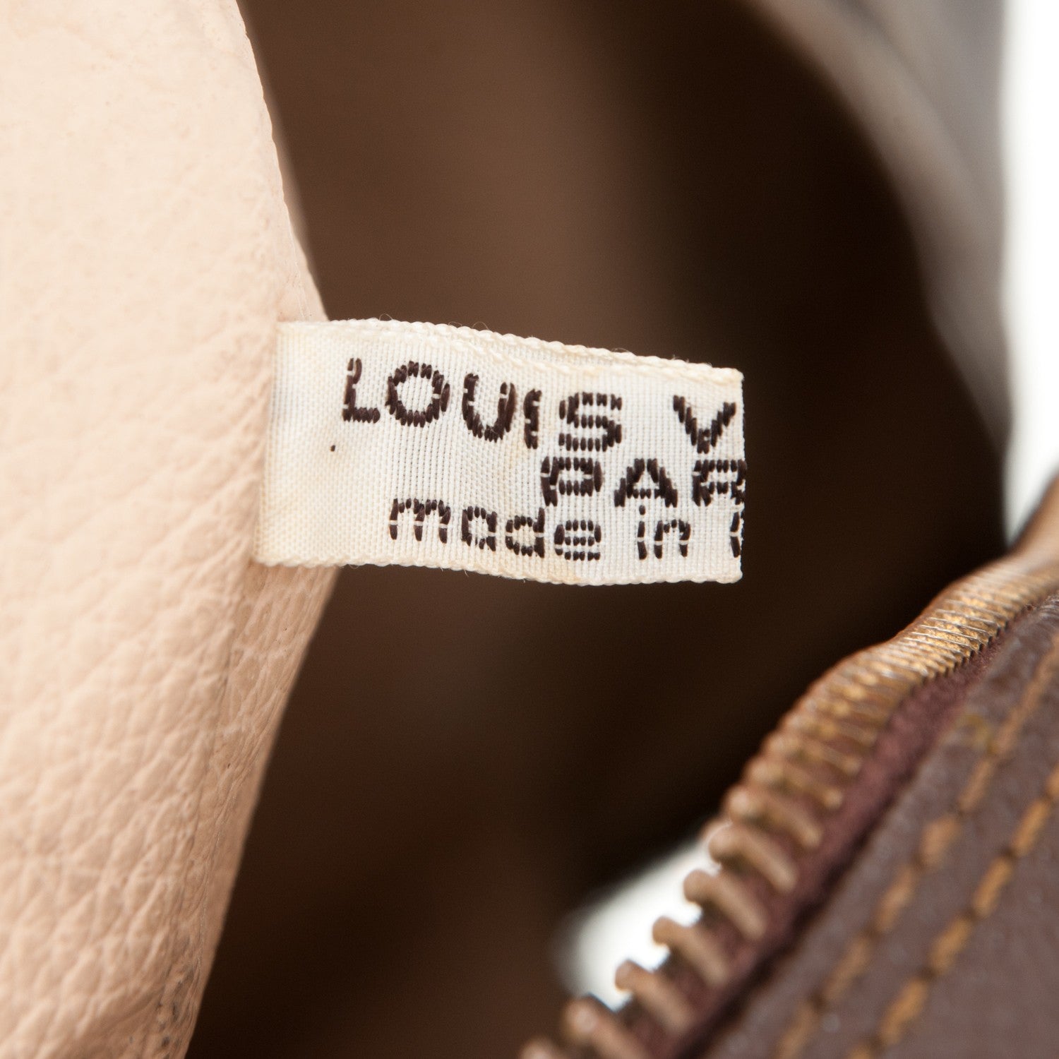 Louis Vuitton Monogram Trousse Toilette 28 6 of 7