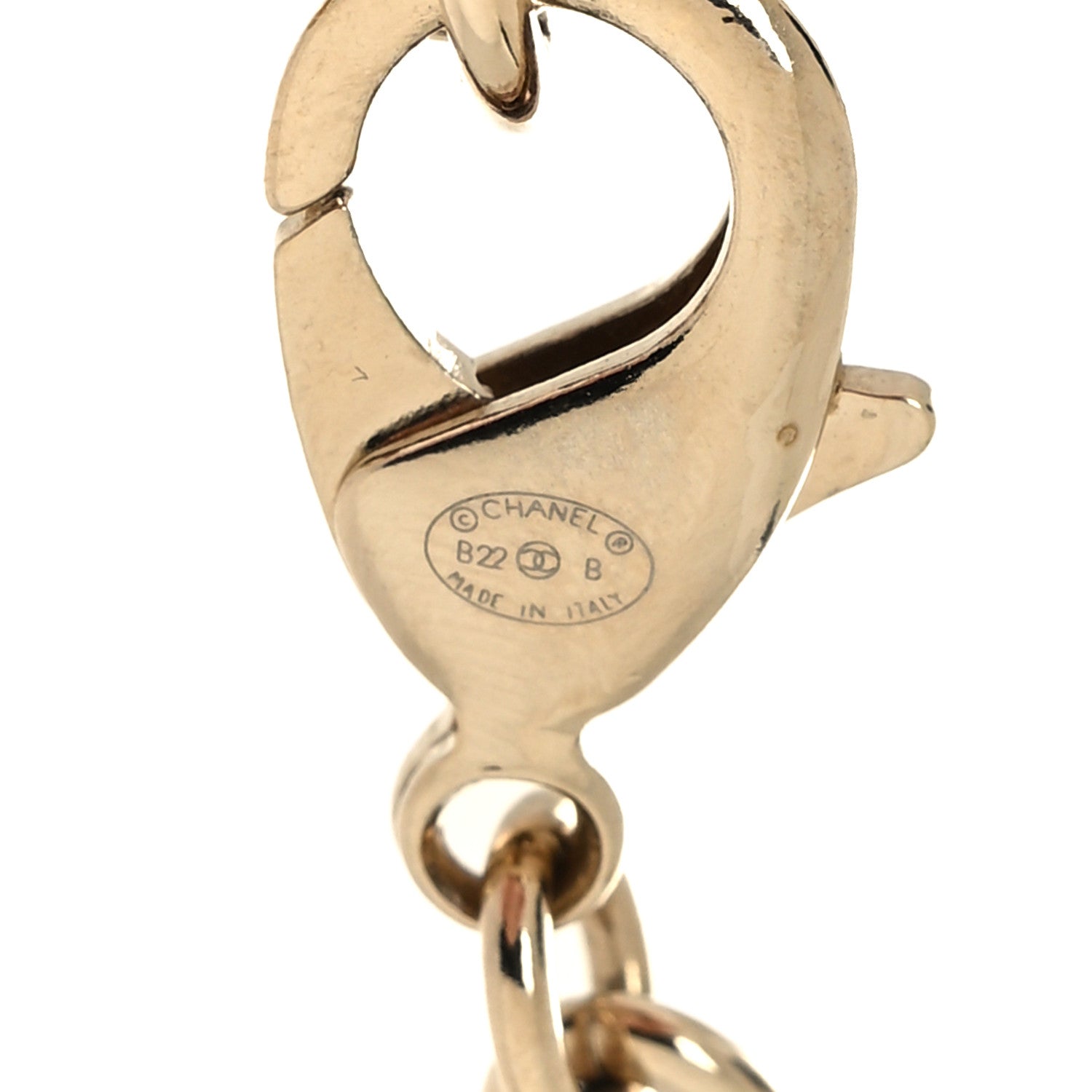 Chanel Metal CC Heart Turnlock Charms Choker Necklace Gold 5 of 5