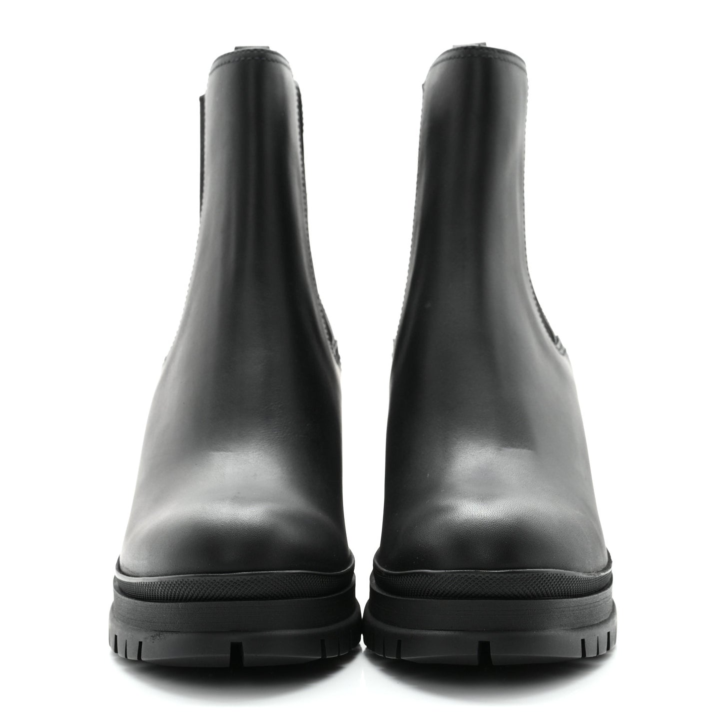 Vitello Montana Lug Sole Chelsea 55mm Boots 40 Black