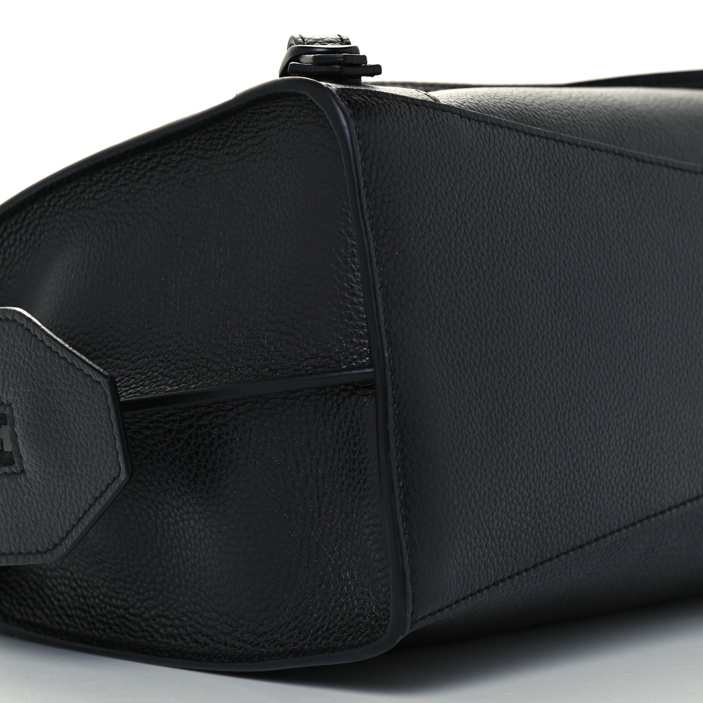 Grained Calfskin Neo Classic Black Hardware S City Black