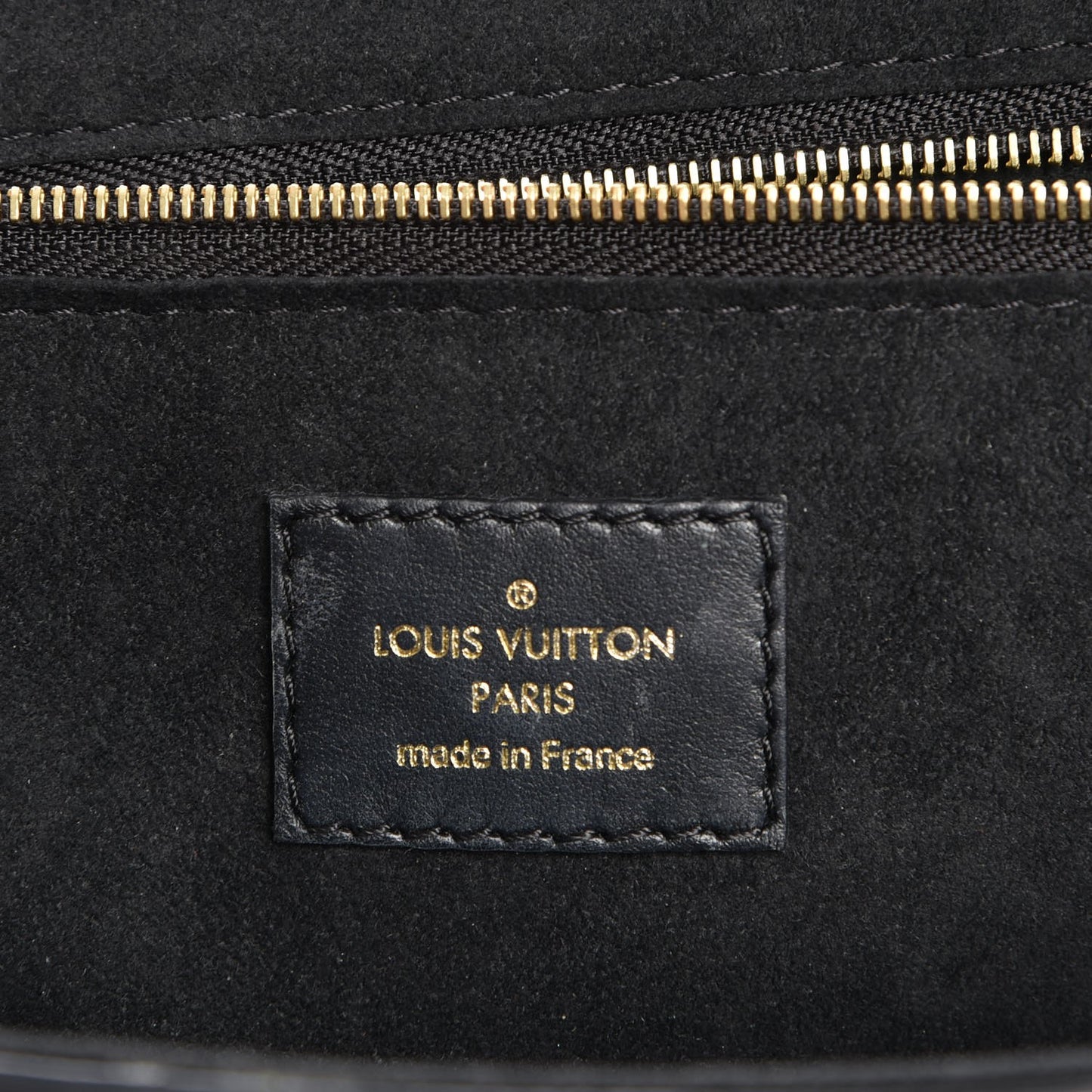 Lambskin Flower Quilted Twist Shoulder Bag GM Black