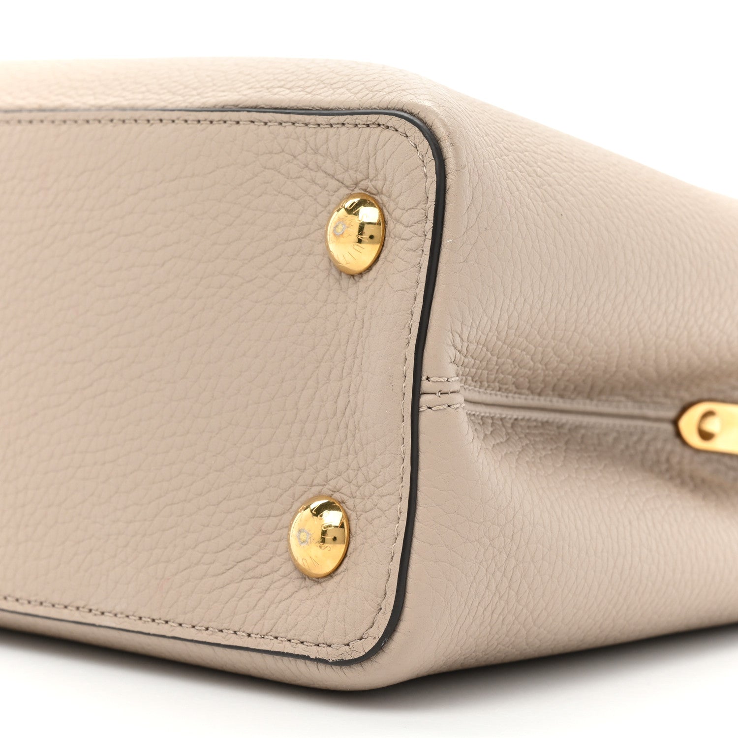 Louis Vuitton Taurillon Capucines PM Galet 9 of 17