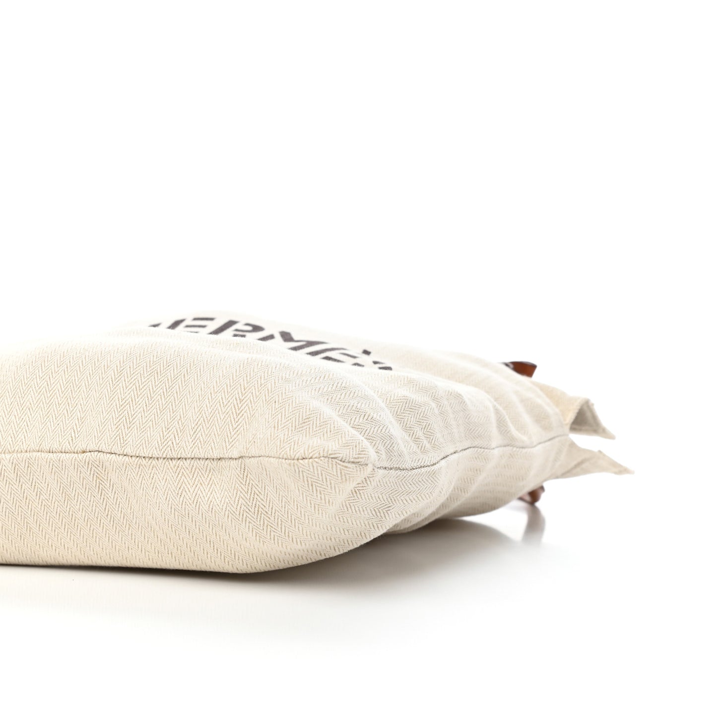 Canvas Swift Aline Grooming Bag Gold