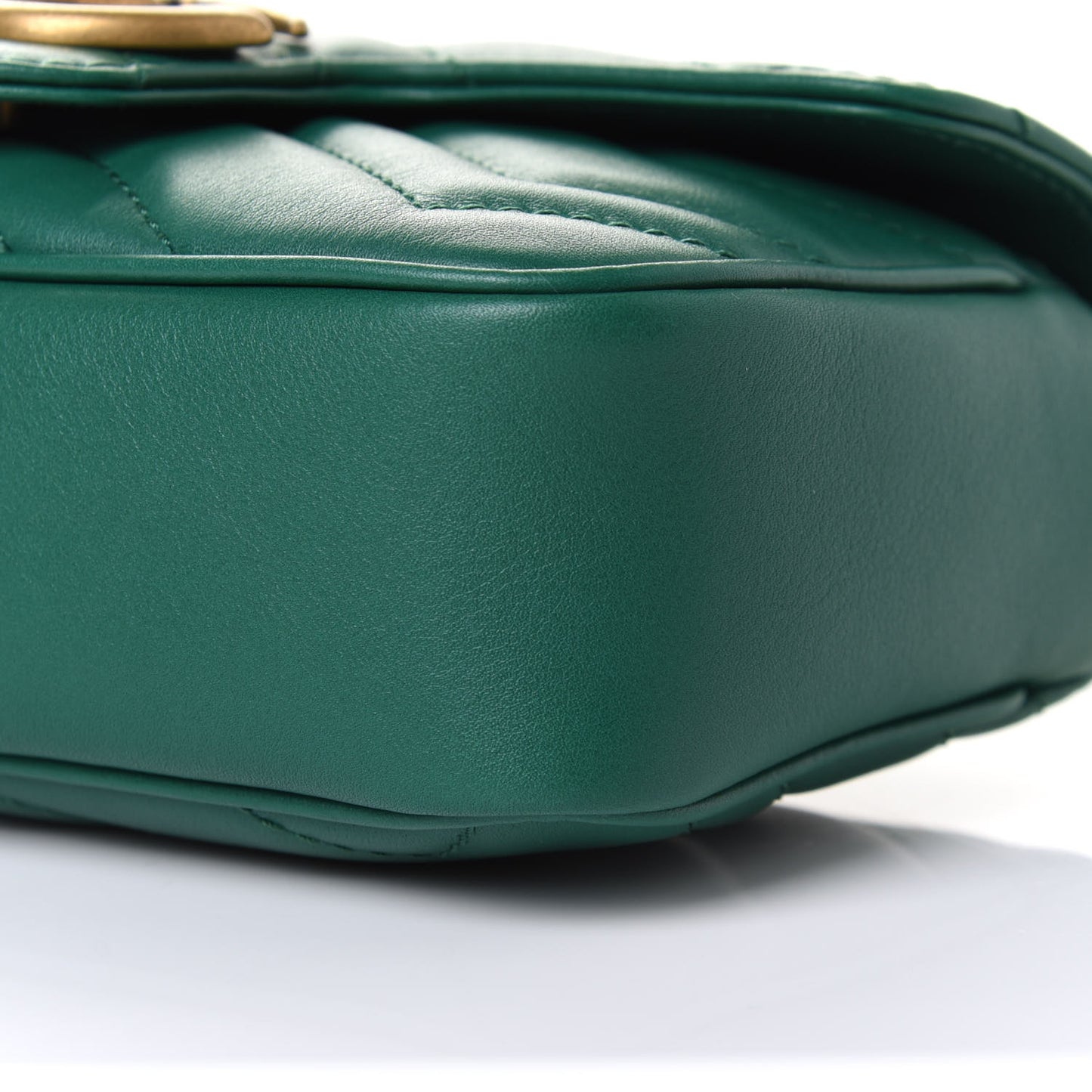 Calfskin Matelasse Super Mini GG Marmont Shoulder Bag Emerald Green