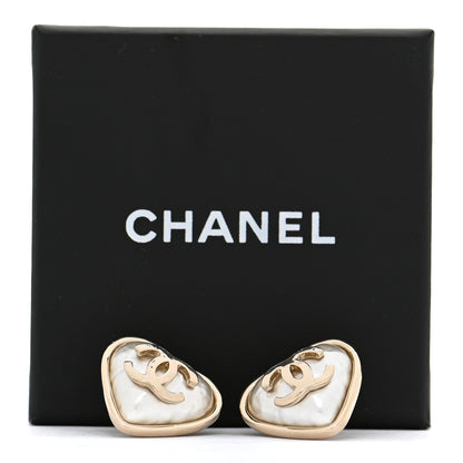 Chanel Pearl CC Heart Earrings Gold 6 of 6