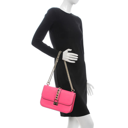 Valentino Garavani Vitello Medium Glam Lock Rockstud Flap Fuxia Fluo 2 of 7