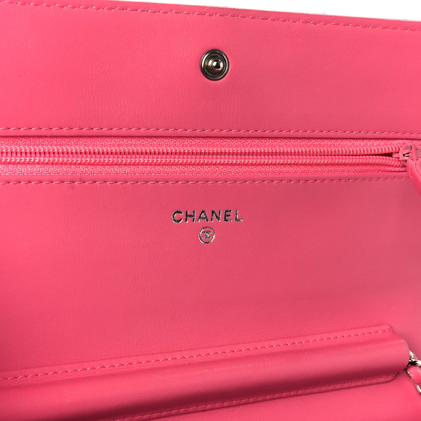 Lambskin Quilted Wallet On Chain WOC Pink
