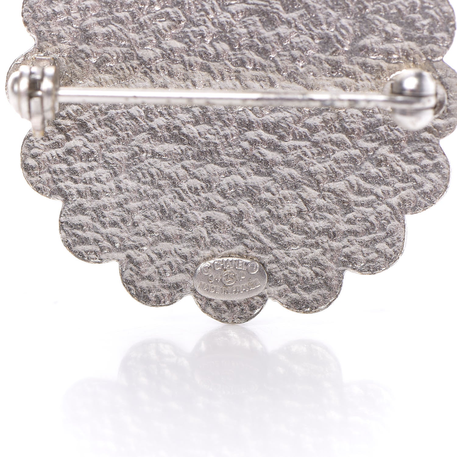 Chanel Metal Resin Flower Brooch White Red 3 of 4