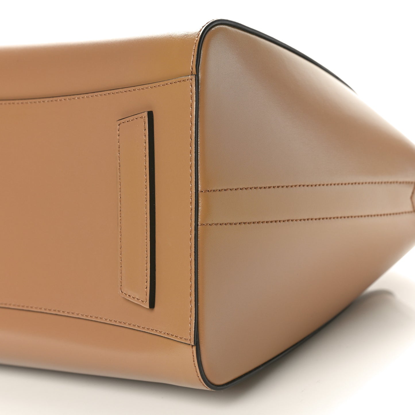 Shiny Lord Calfskin Medium Antigona Dark Beige