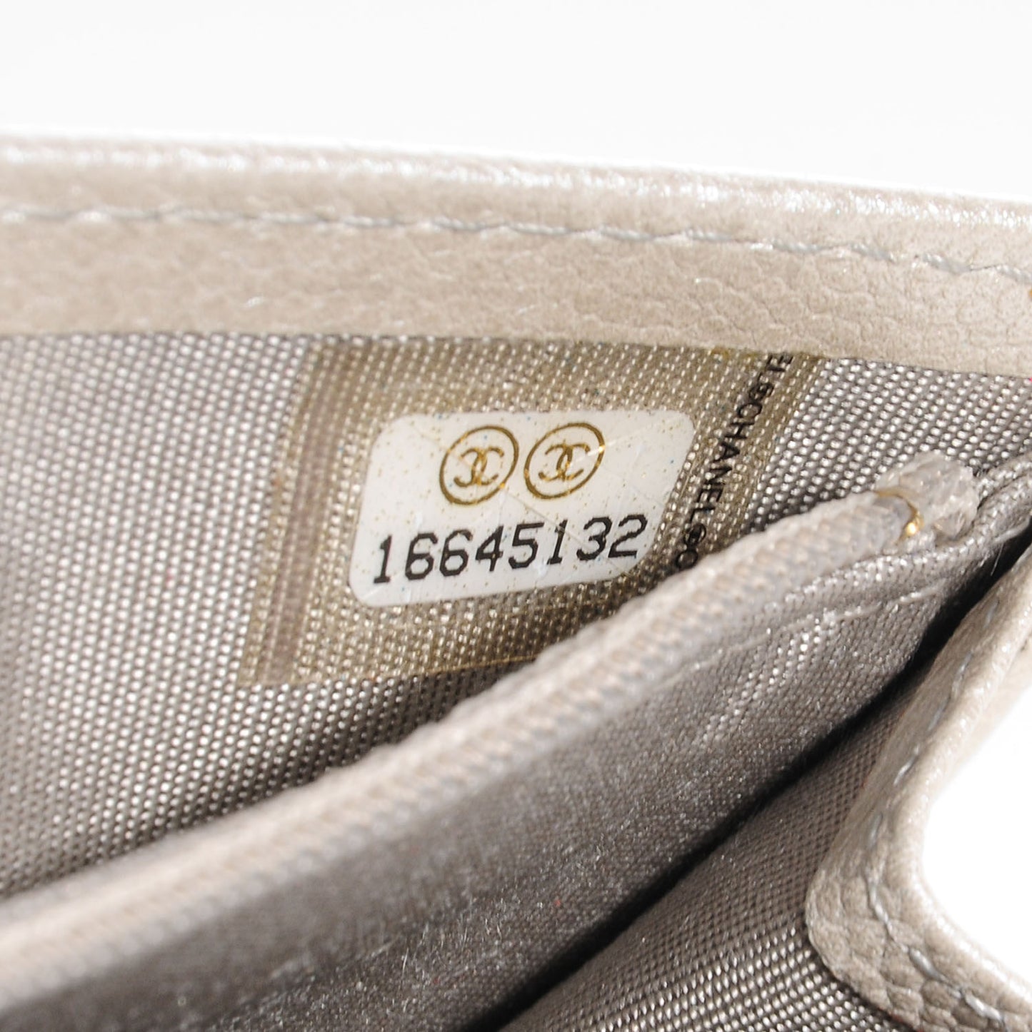 Caviar CC Long Wallet Pearl