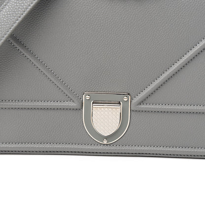 Christian Dior Grained Calfskin Medium Diorama Flap Bag Gris 9 of 10