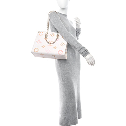Louis Vuitton Monogram Giant Onthego MM Kaki Beige 2 of 8
