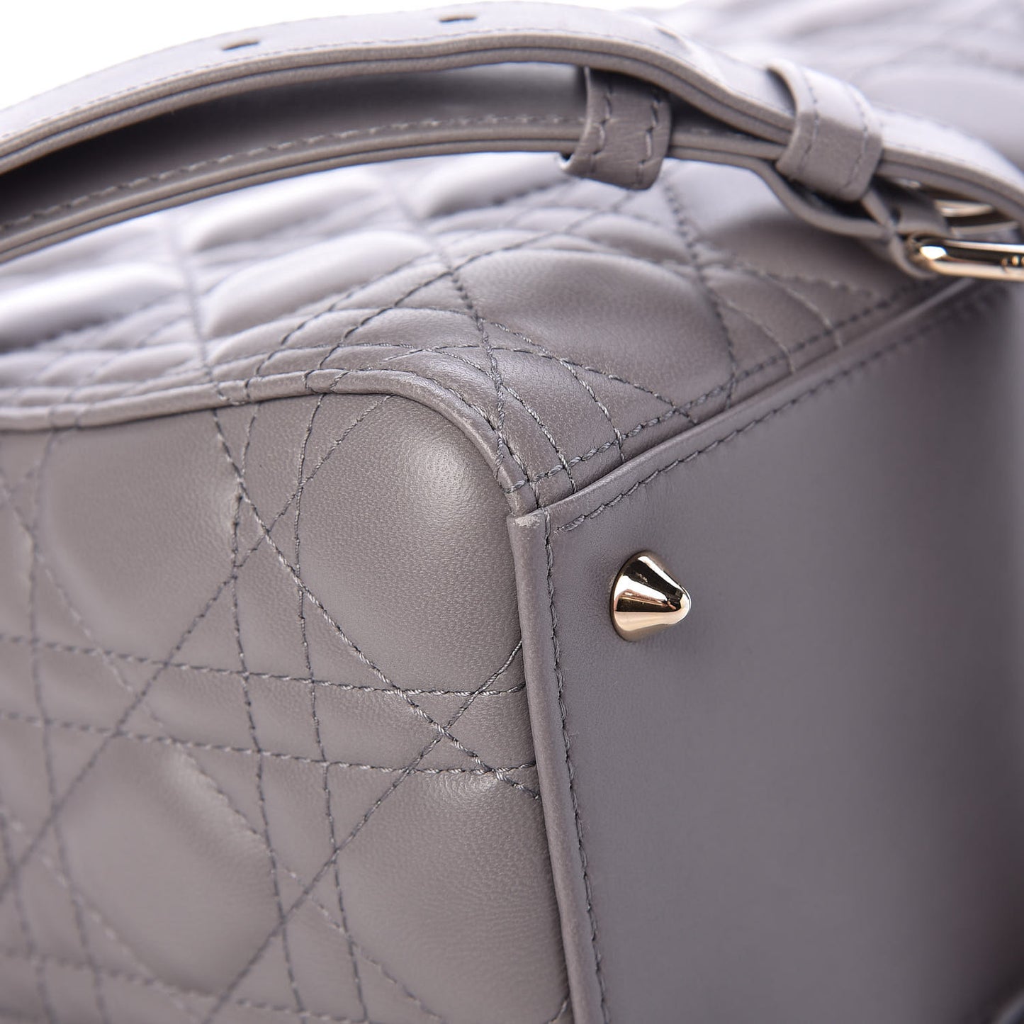 Lambskin Cannage Medium Lady Dior Grey