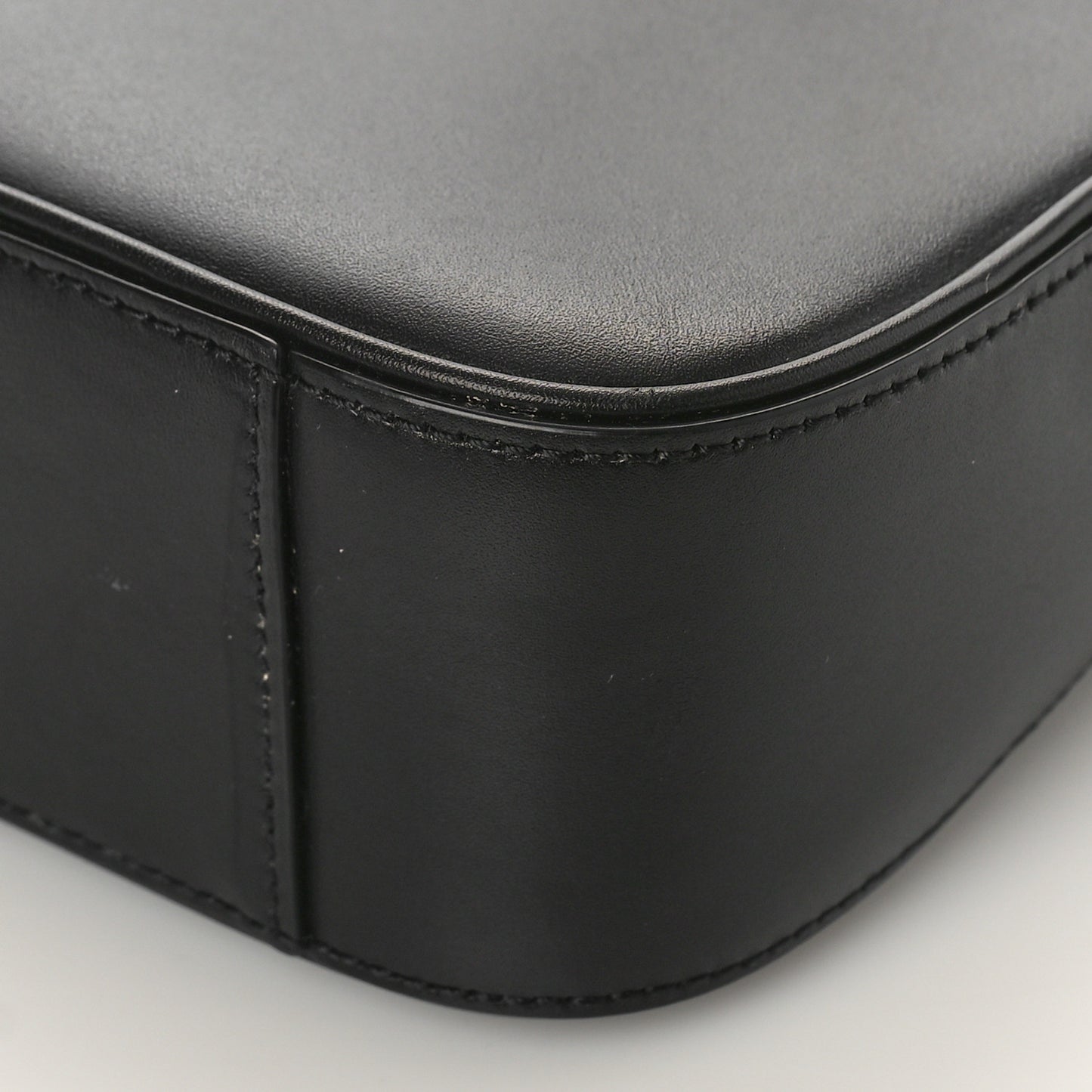 Smooth Calfskin Le 5 A 7 Hobo Black