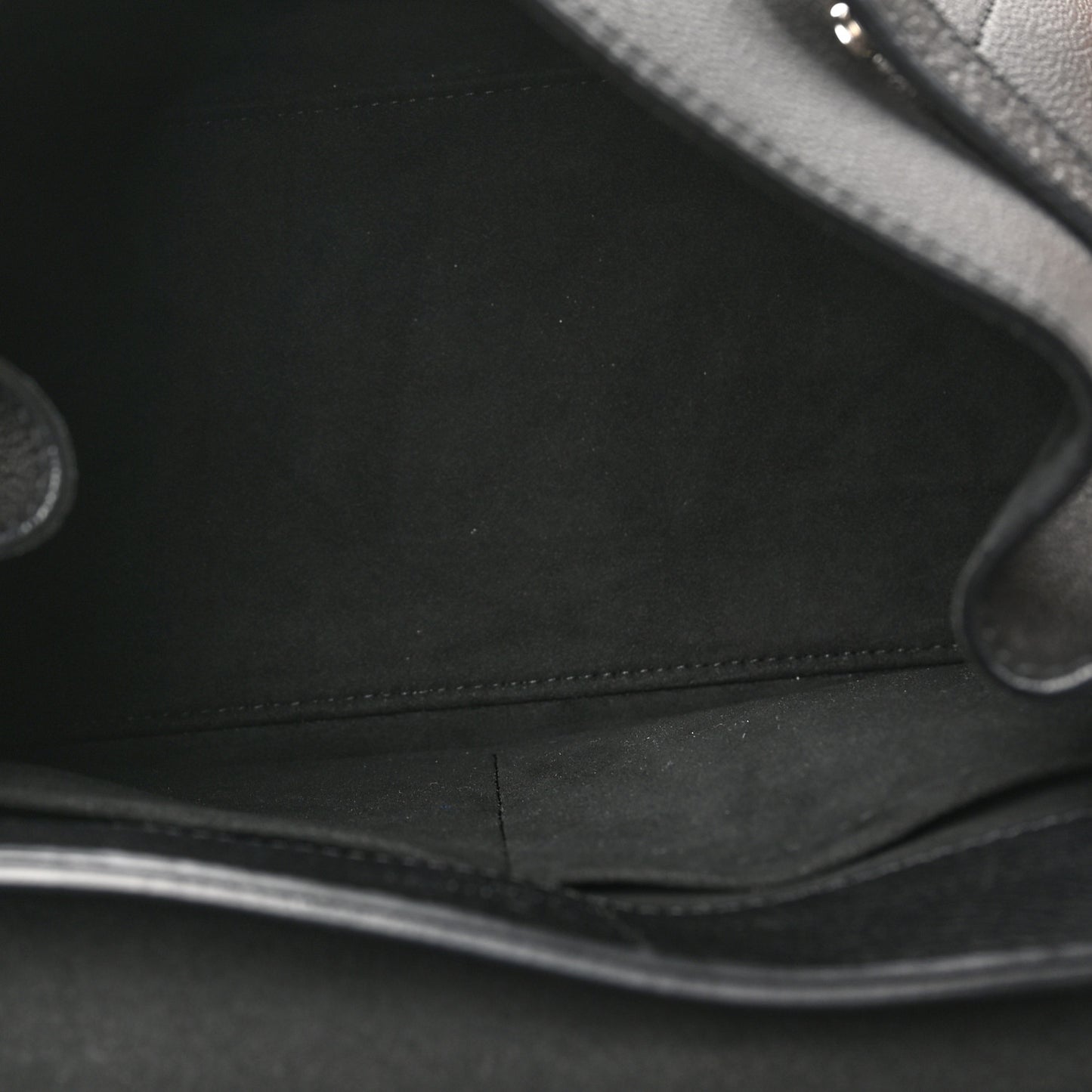 Soft Calfskin Lockme Ever MM Black