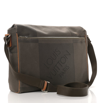 Louis Vuitton Damier Geant Messenger Bag Terre 3 of 13
