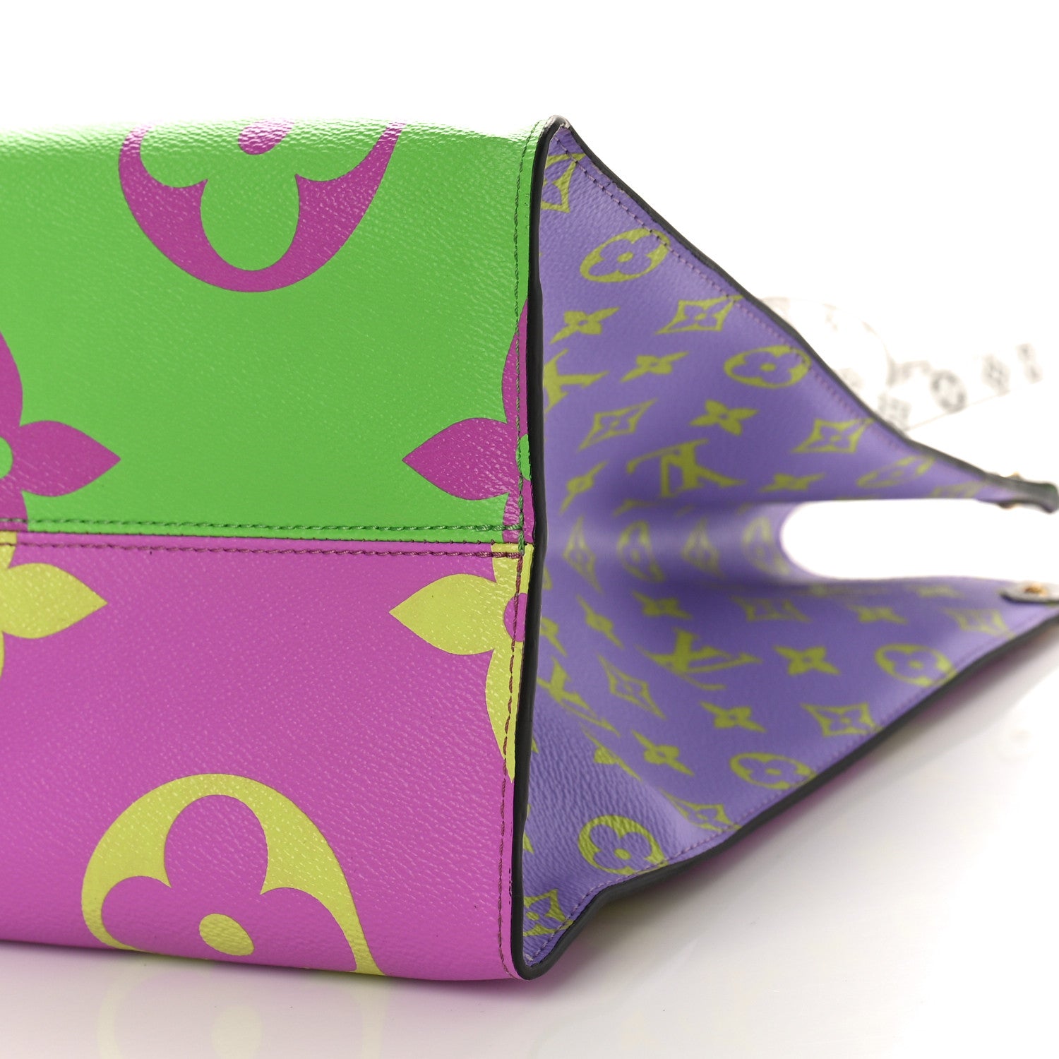 Louis Vuitton Monogram Giant Onthego GM Pink Lilac 8 of 9
