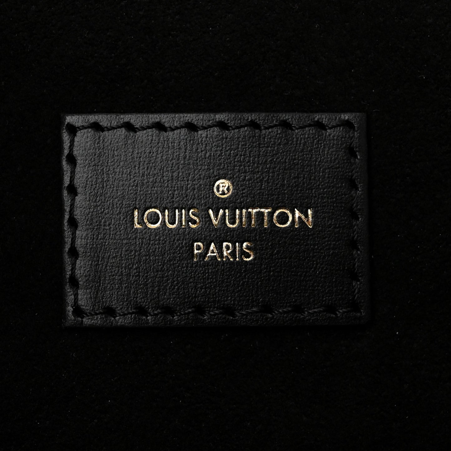 Reverse Monogram Pochette Metis