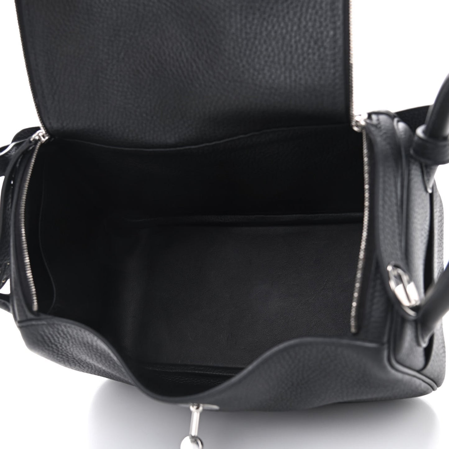 Taurillon Clemence Lindy 26 Black