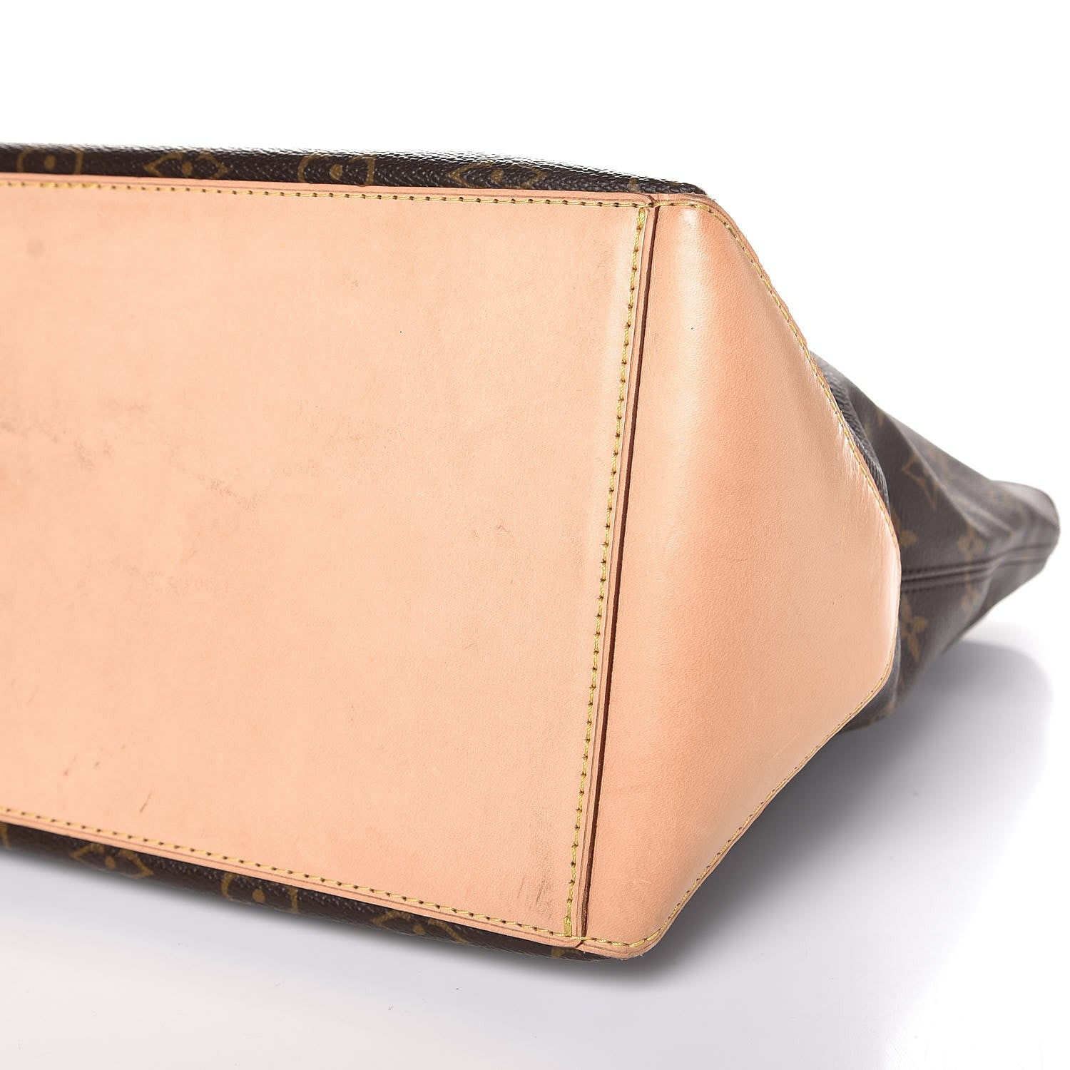 Louis Vuitton Monogram Cabas Mezzo 8 of 9