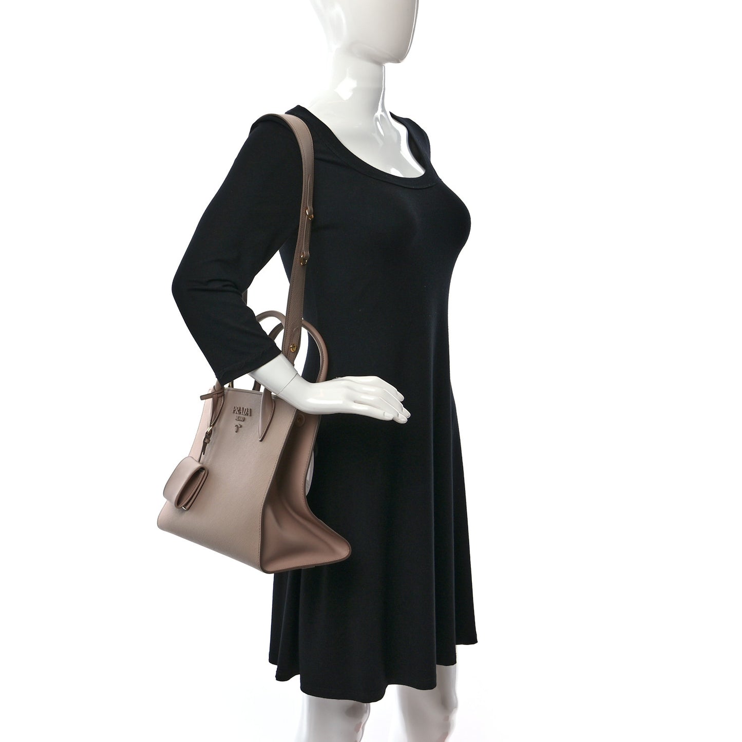 Saffiano Cuir Calfskin Medium Monochrome Top Handle Tote Cipria