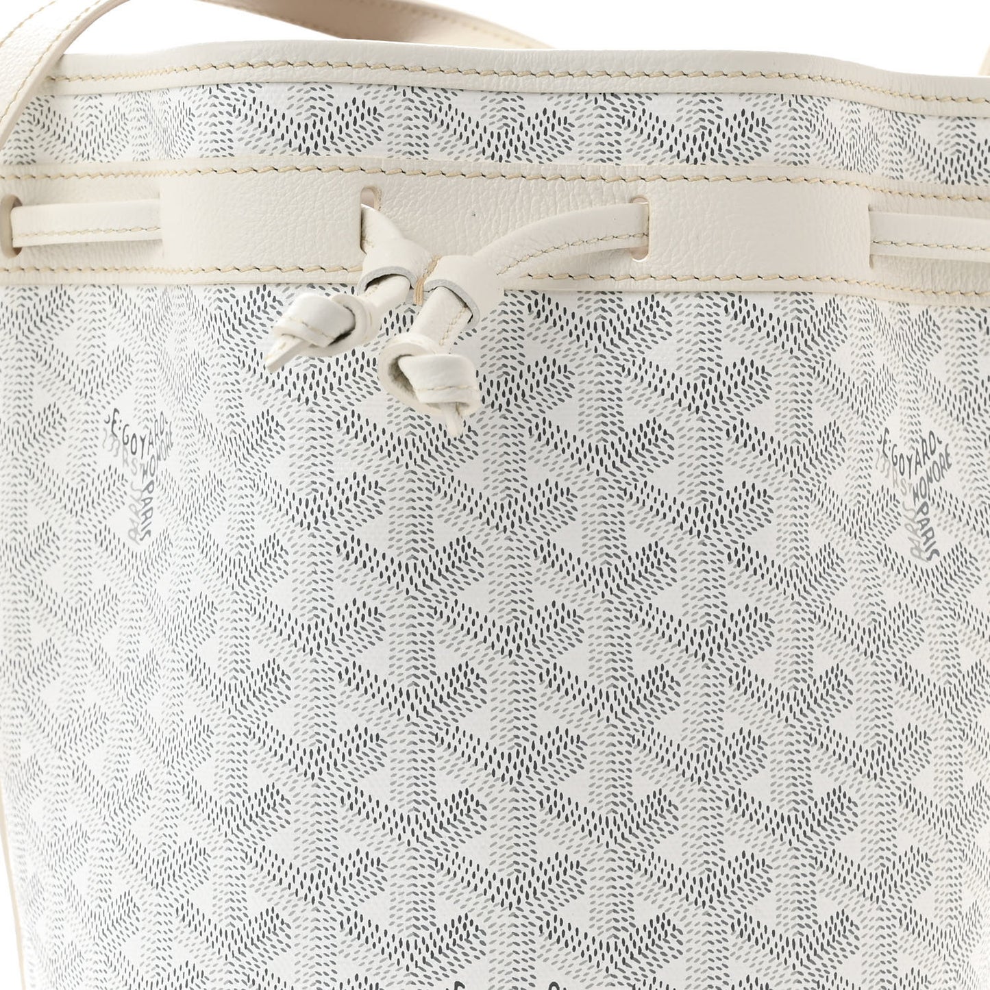 Goyardine Petit Flot Bucket Bag PM White