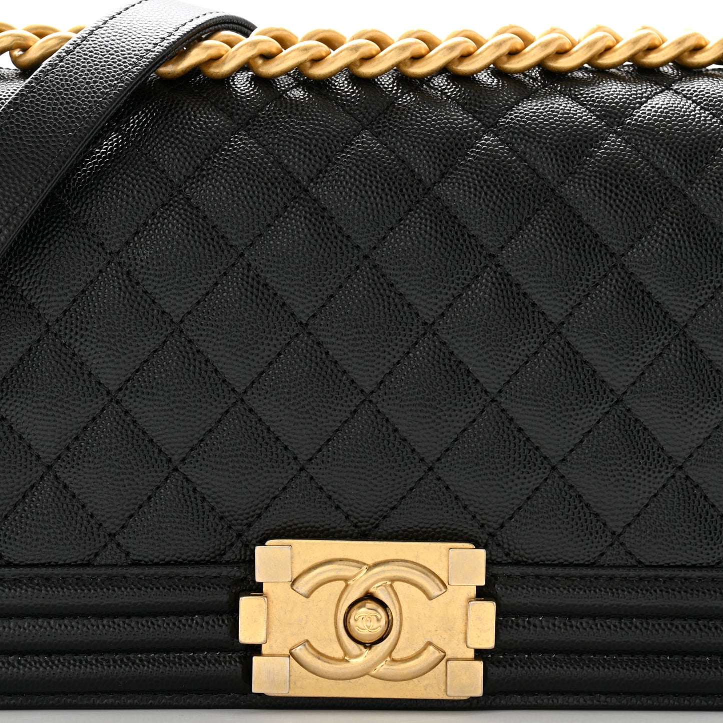 Caviar Quilted Medium Boy Flap Black