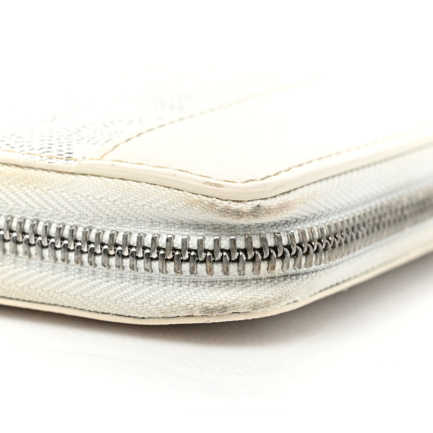 Goyardine Matignon Zip Around GM Wallet White
