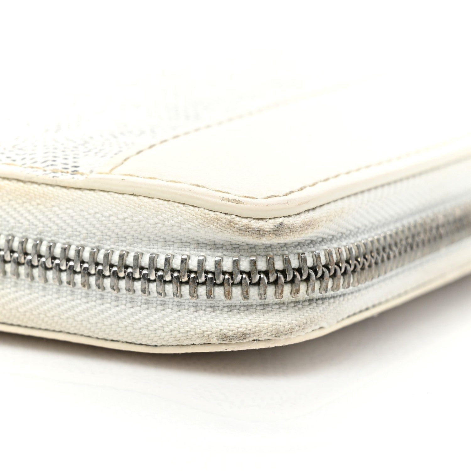 Goyard Goyardine Matignon Zip Around GM Wallet White 24 of 29