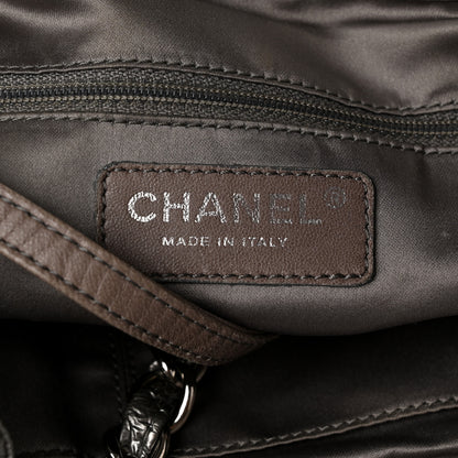 Chanel Vinyl Graphic Edge Tote Silver 11 of 19