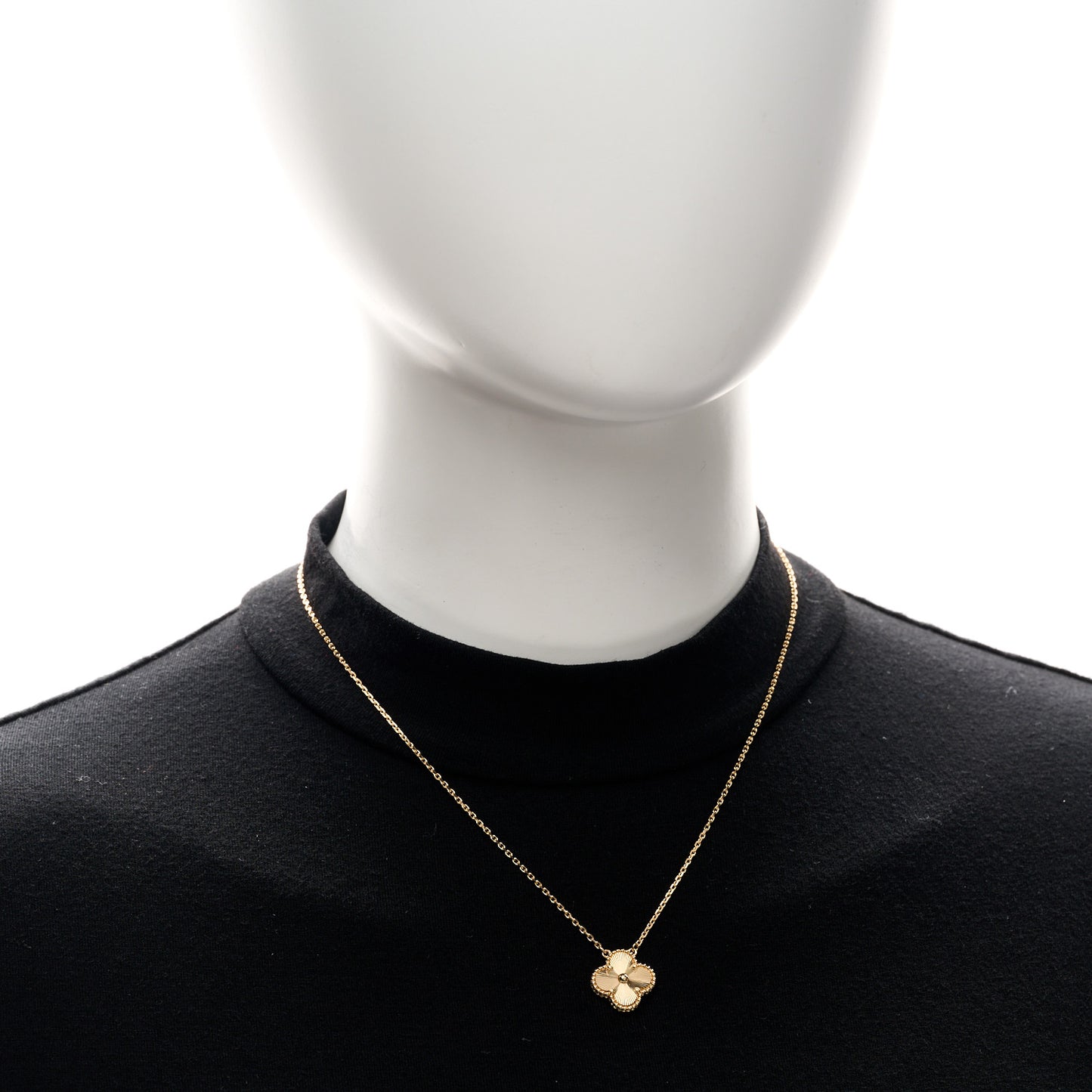 18K Yellow Gold Guilloche Vintage Alhambra Pendant Necklace