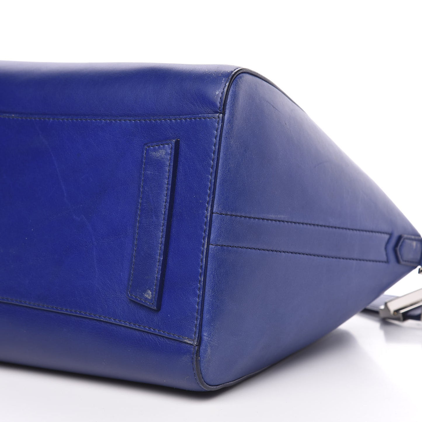 Calfskin 3D Stud Medium Antigona Royal Blue