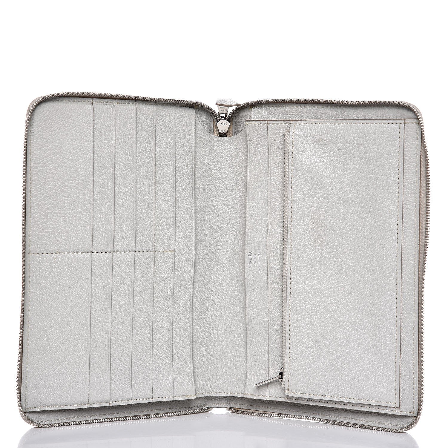 Hermes Chevre Mysore Azap GM Combined Wallet Gris Pale 5 of 11
