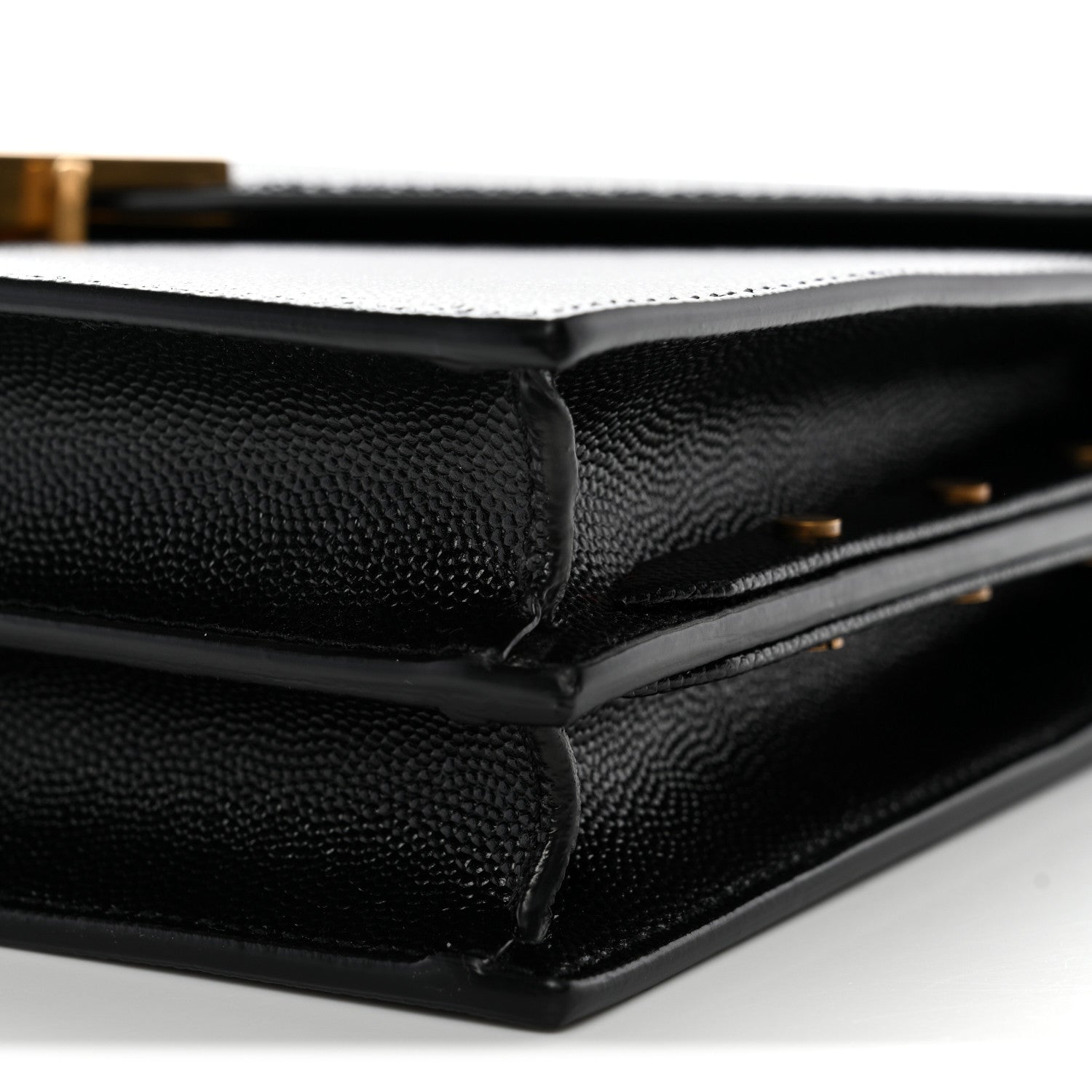 Saint Laurent Grain De Poudre Monogram Cassandra Clasp Bag Black 10 of 11