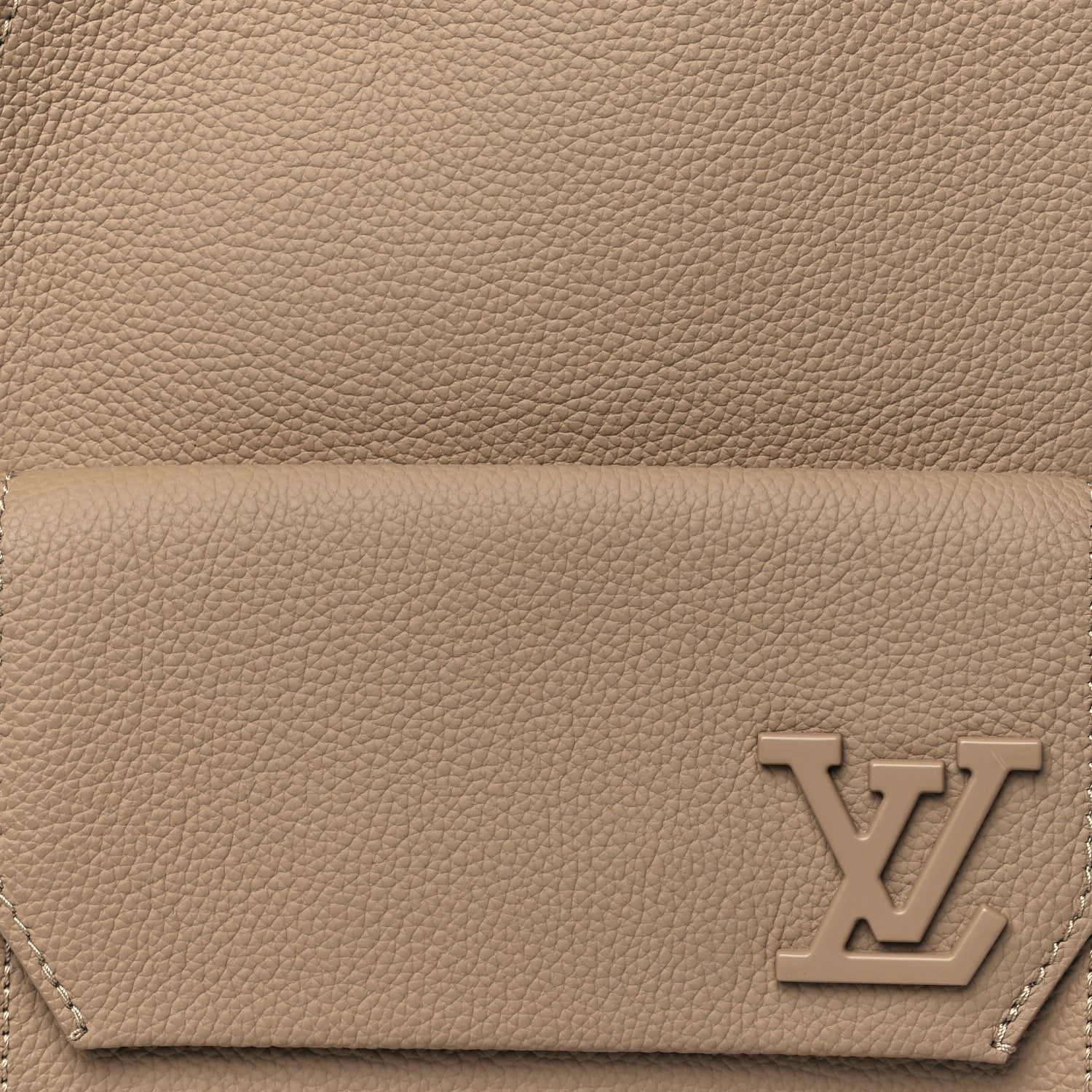 Louis Vuitton Grained Cowhide Aerogram Pilot Slingbag Sable Beige 7 of 9