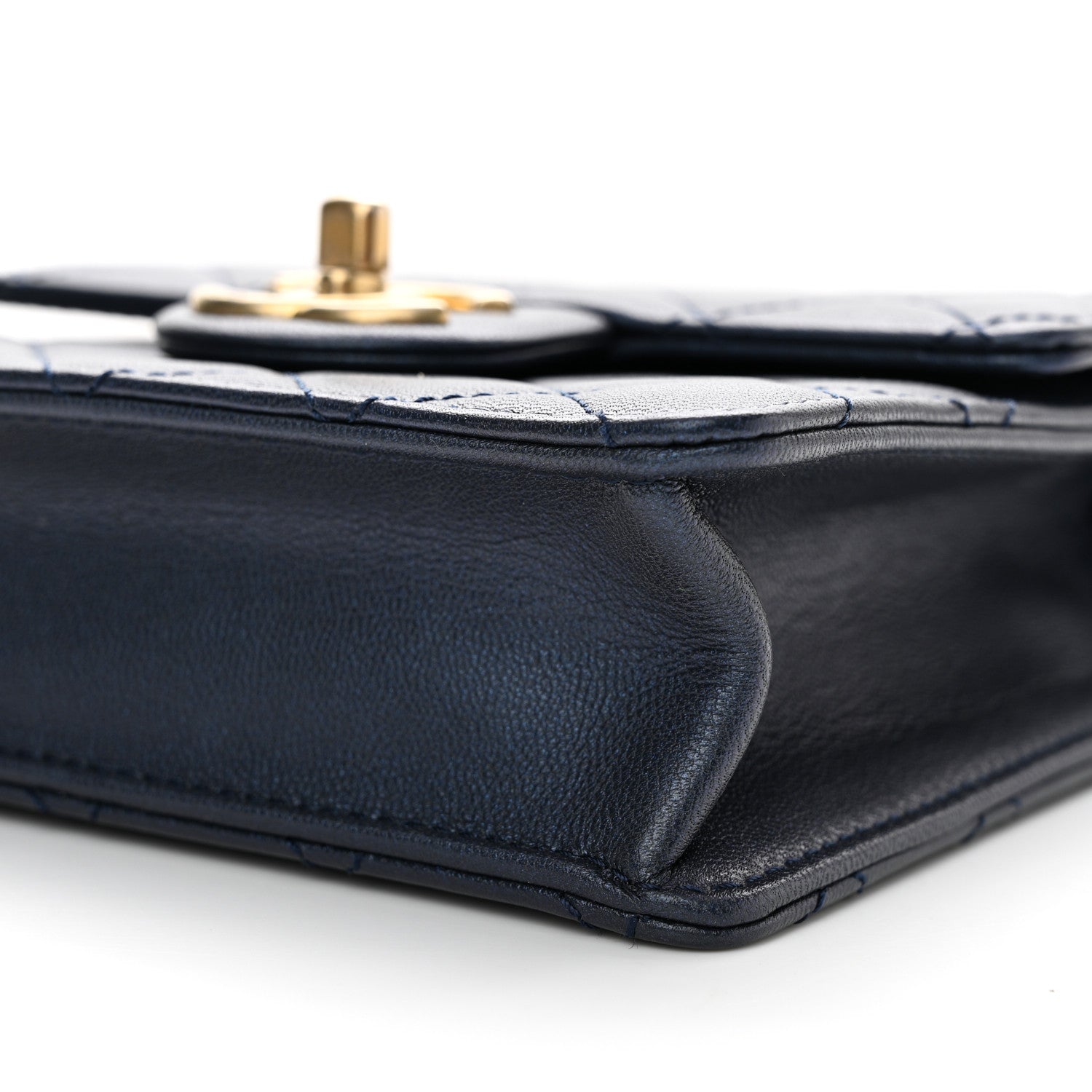 Chanel Iridescent Lambskin Quilted Chic Pearls Flap Navy Blue 10 of 11