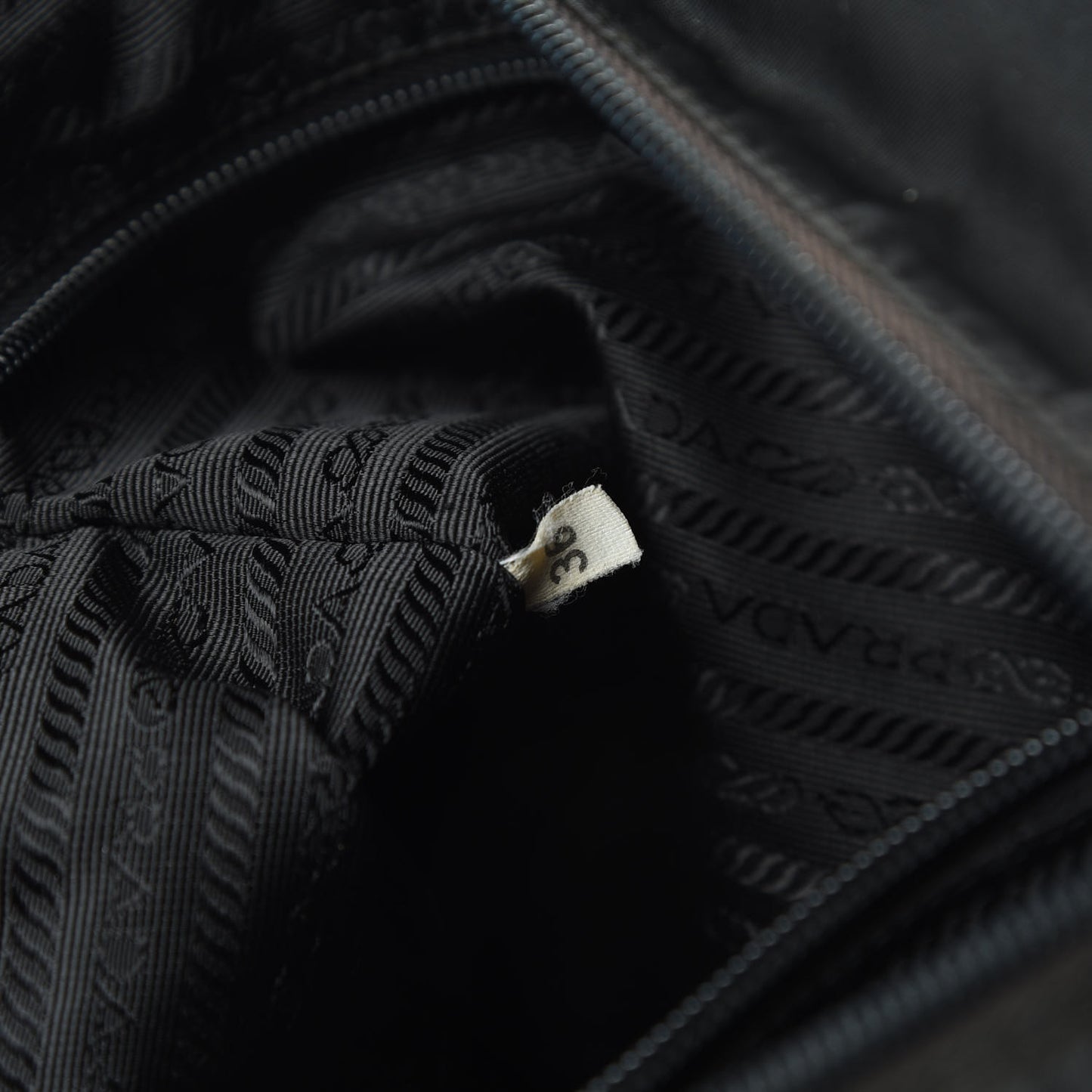 Nylon Vela Sport Messenger Bag Black