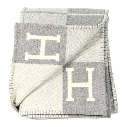 Hermes Wool Cashmere Avalon III Blanket Ecru Gris Clair 2 of 3