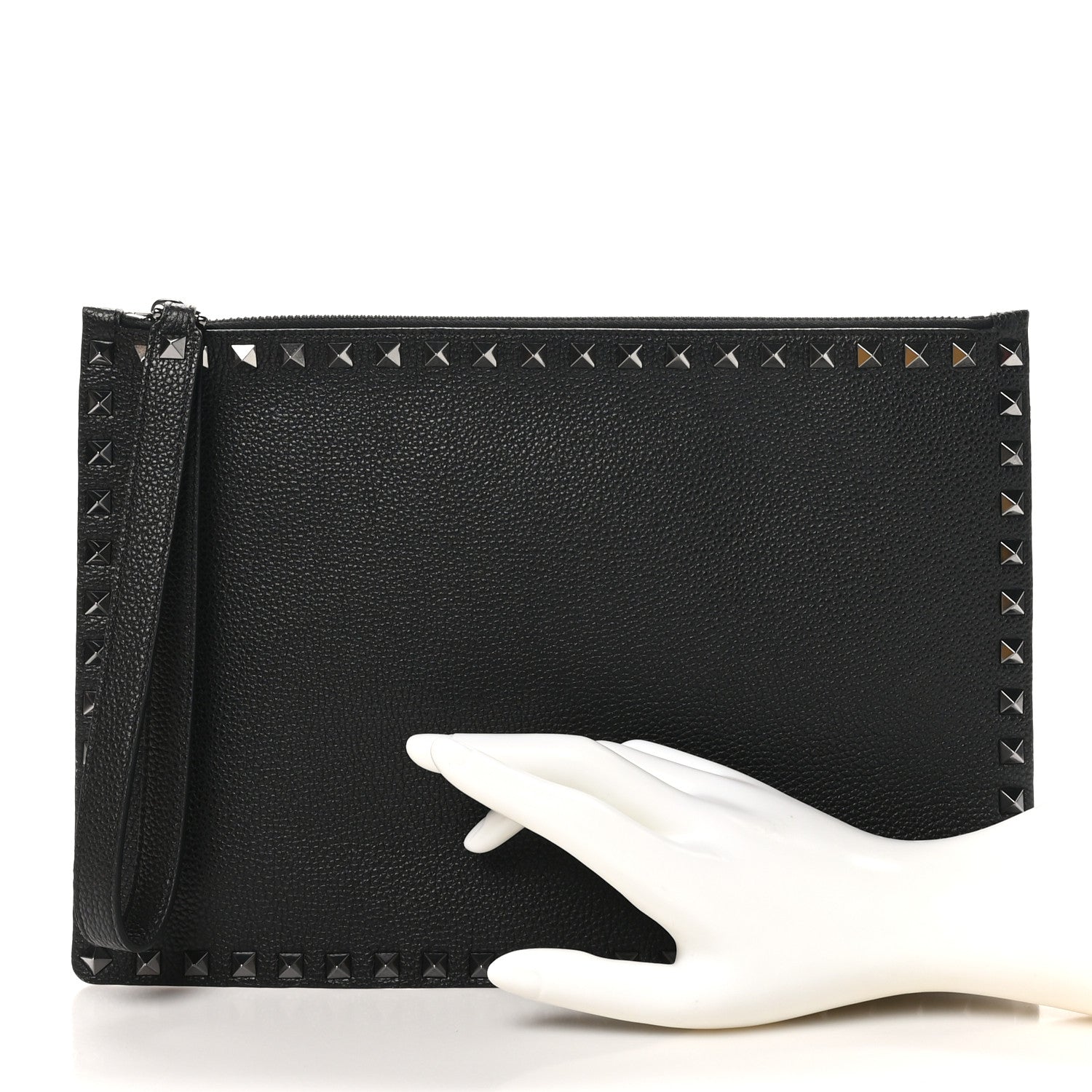 Valentino Garavani Vitello Monochrome Large Rockstud Zip Pouch Black 2 of 8