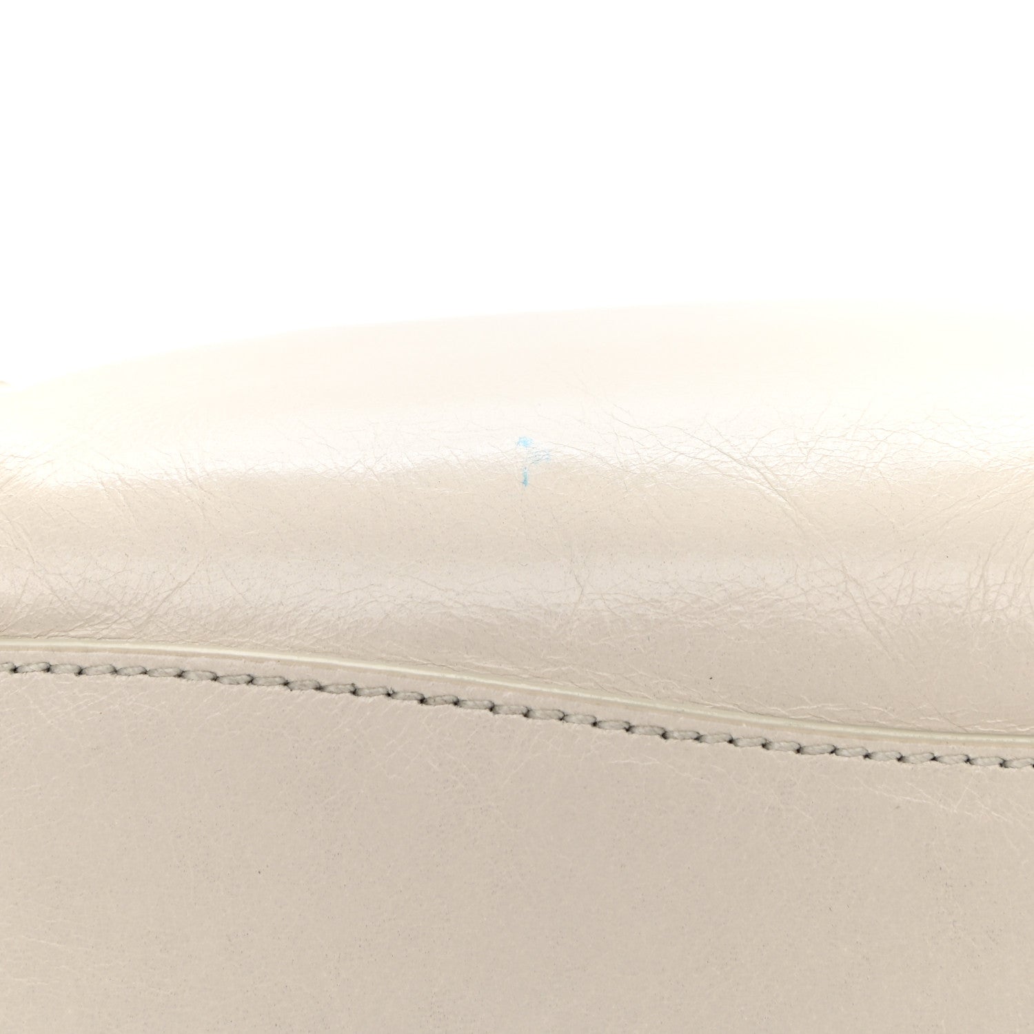 Miu Miu Vitello Shine Zip Tote Talco 10 of 10